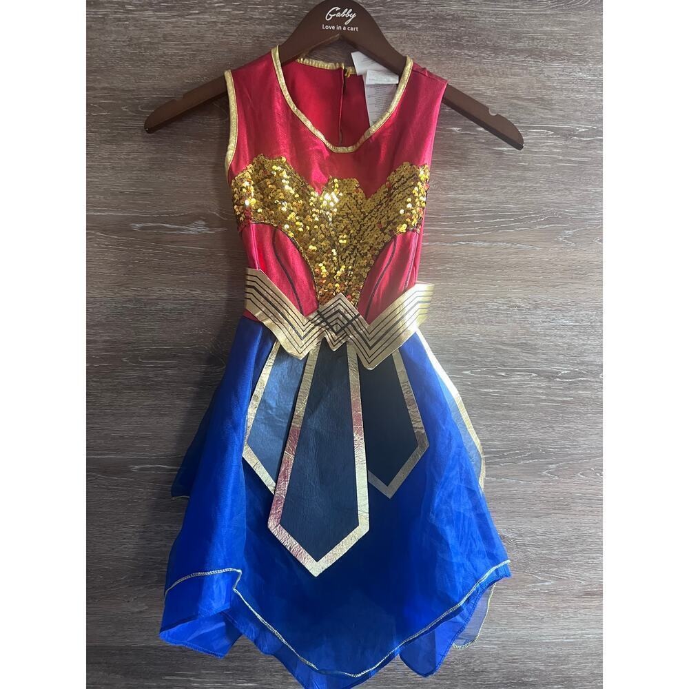 Wonder Woman Halloween costume Size M 7/8 Years kids hero girls